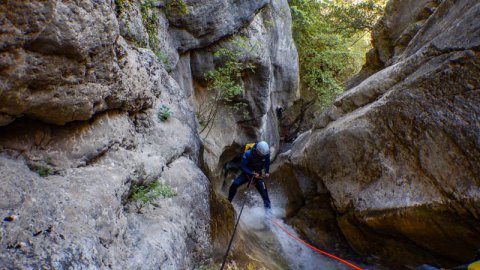 canyoning-rodokalos-gorge-greece-φαραγγι