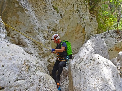 xavos-canyon-gorge-φαραγγι-χαβος-greece-canyoning-chavos.jpg5