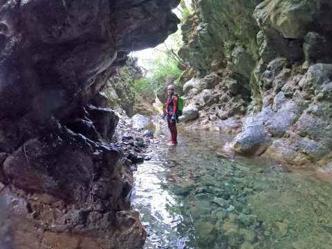 canyoing-vasilika-papades-waterfalls-greece-φαραγγι-βασιλικων-καταρρακτες-παπαδες.jpg6