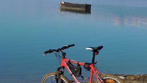 Ποδηλασία στην λίμνη Κερκίνη