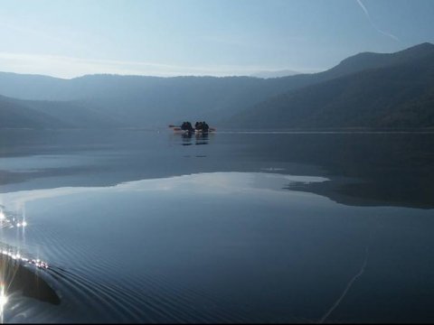 canoe-lake-zazari-florina-nymfaio-sklithri-greece (2)