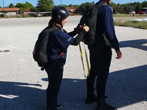 skydive-thessaloniki-greece-tandem-ελευθερη-πτωση (4)