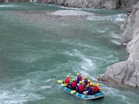 rafting-trykeriotis-river-evrytania-karpenisi-greece (4)