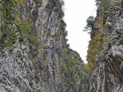 river-trekking-panta-vrexei-canyon-waterfalls-gorge-evrytania-karpenisi-greece (1)