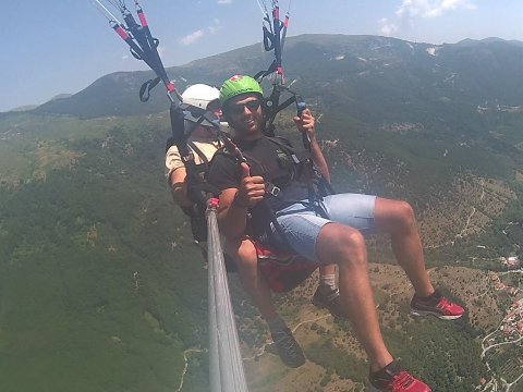 paragliding-tandem-flight-kaimaktsalan-αλεξιπτωτο-πλαγιασ-παραπεντε (4)