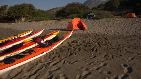 sea-kayak-crete-greece-8-days-expedition (1)