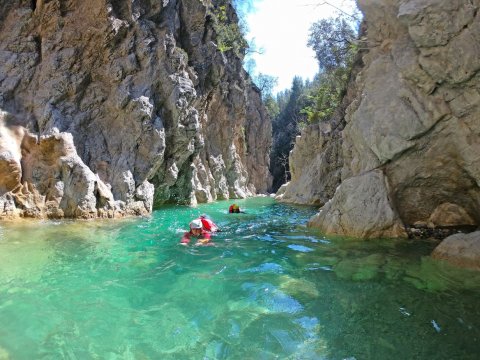 river-trekking-bolovinaina-canyon-nilaias-gorge-φαραγγι-ελλαδα