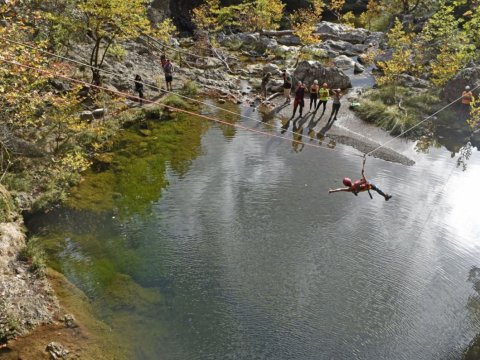 drymonas-waterfall-evia-river-trekking-greece (3)