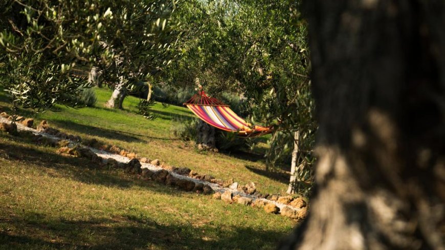 Glambing Tents in Marathopoli Messinia