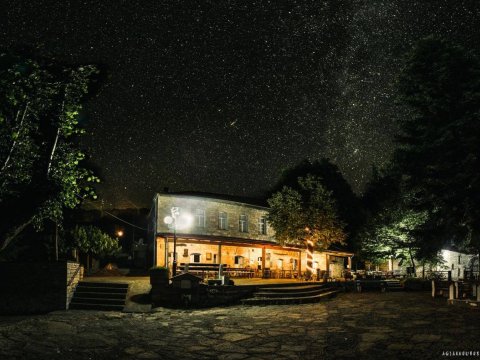 guesthouse-refuge-smolikas-konitsa-pindus-greece (19)