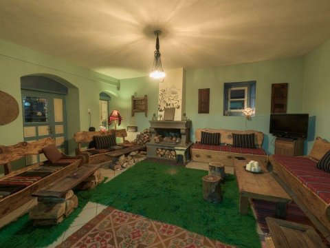 guesthouse-refuge-smolikas-konitsa-pindus-greece (10)
