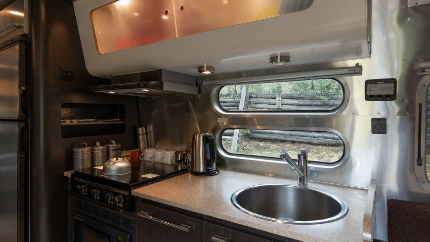 Airstream Motor home  Pavliani Fthiotida, Oiti