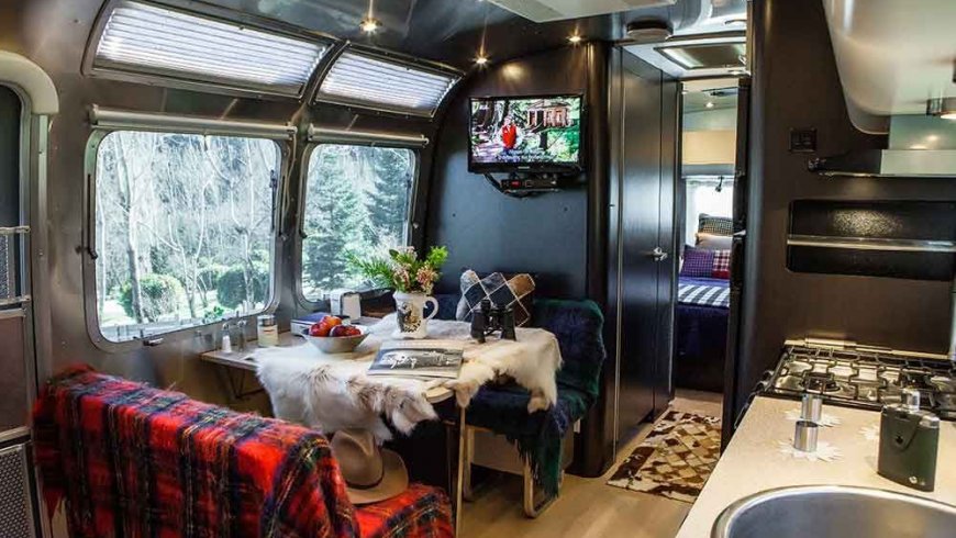 Airstream Motor home  Pavliani Fthiotida, Oiti