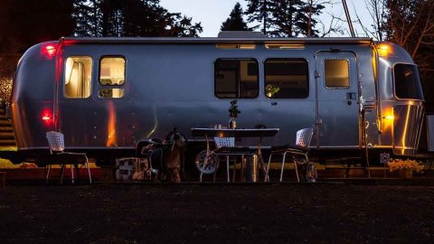 Airstream Motor home  Pavliani Fthiotida, Oiti