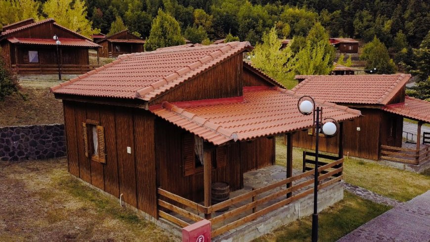 Wooden Houses Megali Kapsi near Karpenisi