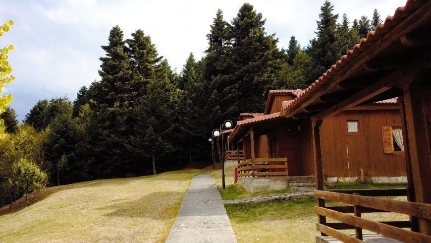 Wooden Houses Megali Kapsi near Karpenisi