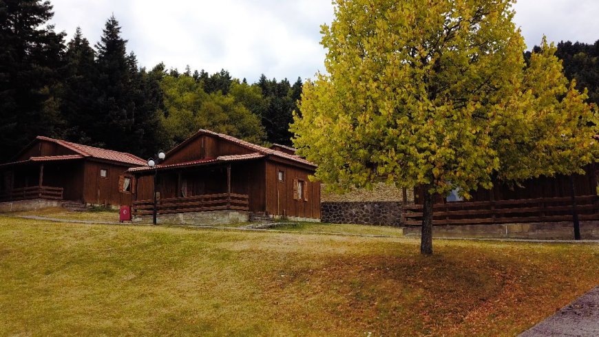 Wooden Houses Megali Kapsi near Karpenisi