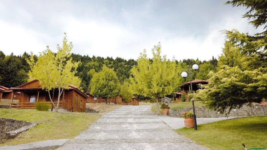 Wooden Houses Megali Kapsi near Karpenisi