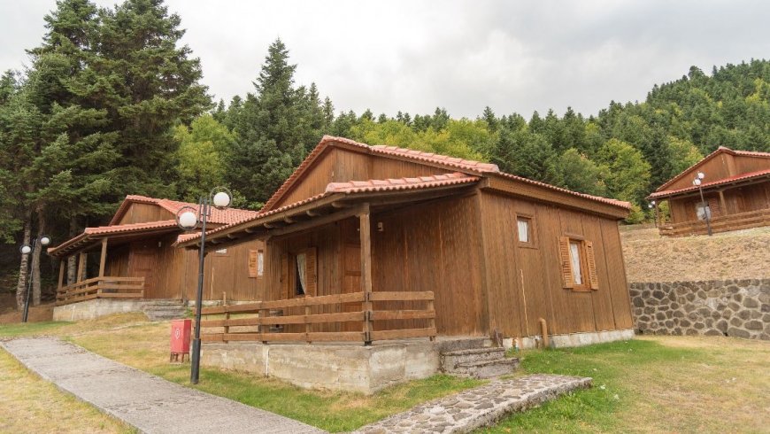 Wooden Houses Megali Kapsi near Karpenisi