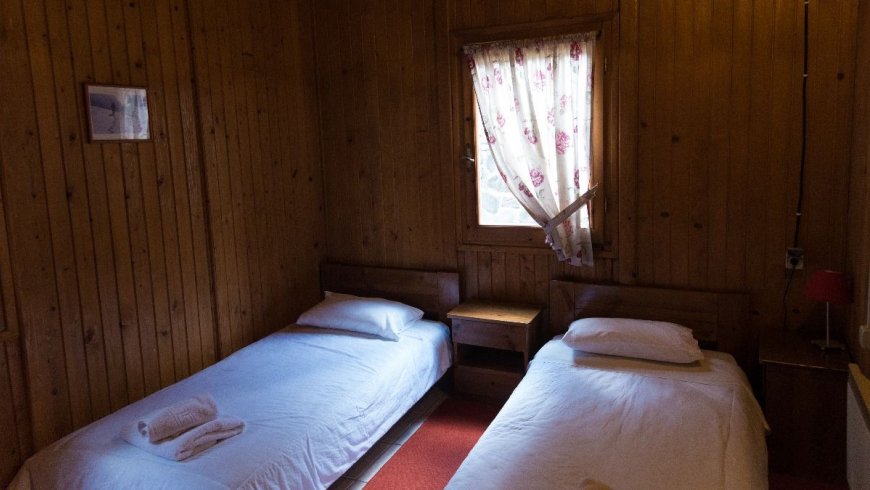 Wooden Houses Megali Kapsi near Karpenisi