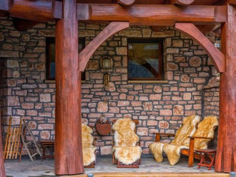 wooden-chalet-karpenisi-house-greece (15)