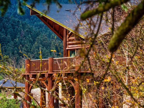 wooden-chalet-karpenisi-house-greece (50)