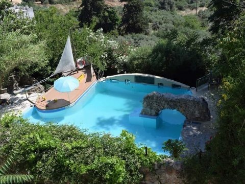 guest-house-malaxana-chania-crete-greece (17)