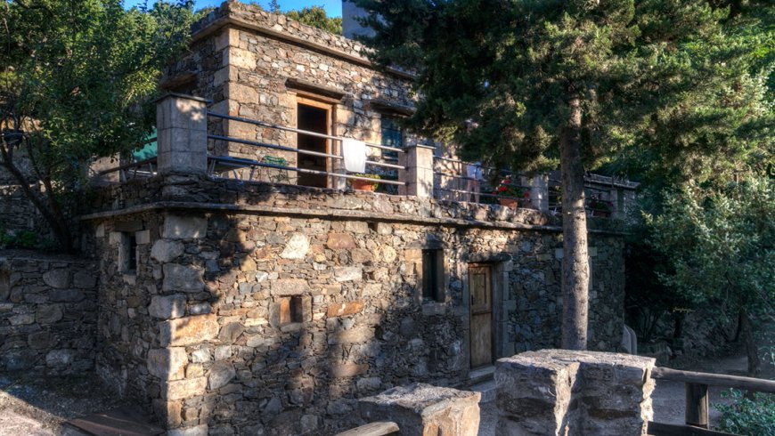 Family Stone Houses Milia near Chania