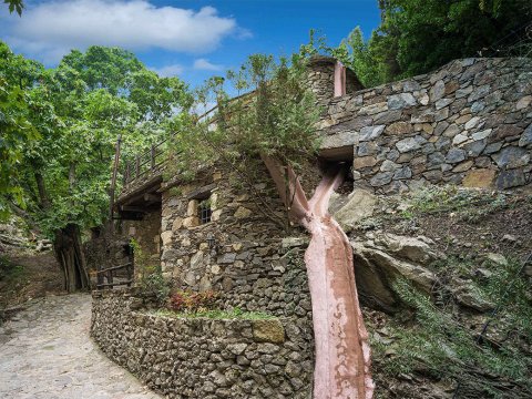 family-stone-house-milia-chania-crete-greece (6)