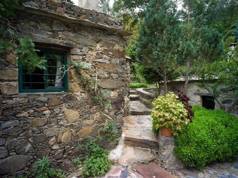 family-stone-house-milia-chania-crete-greece (4)