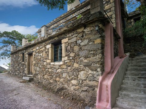 family-stone-house-milia-chania-crete-greece (2)