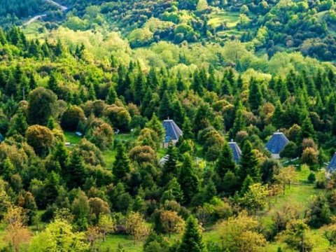 igloo-houses-spitia-tzoumerak-pindus-greece (9)