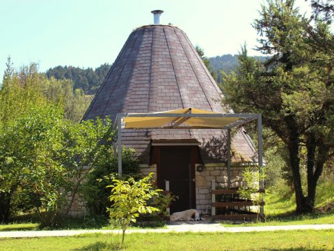 igloo-guest-house-tzoumerka