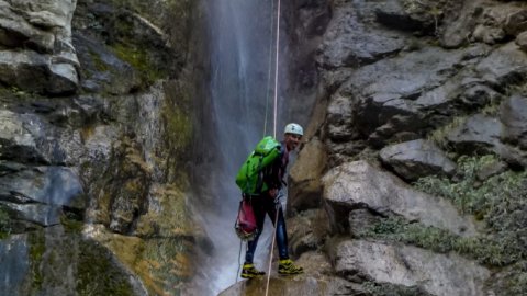 Φαράγγι Ροδόκαλος Canyoning