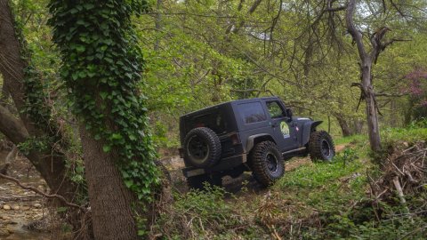 Offroad Jeep Safari Tour, road of wine near Athens Attica