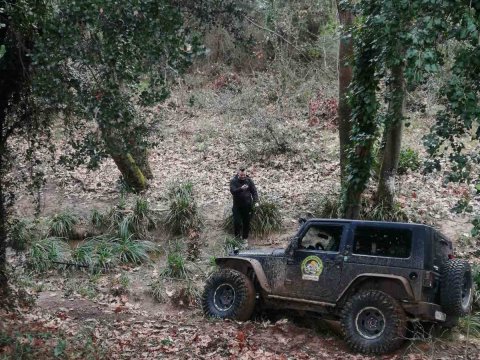 jeep-safari-off-road-dervenochoria-parnitha-greece (2)