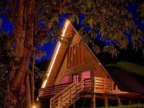 wooden-chalet-kedra-pugakia-village-fthiotida-greece (5)