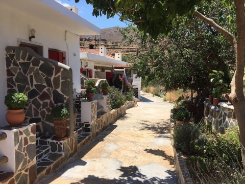 guest-house-kythnos-greece-spiti-ksenonas (4)