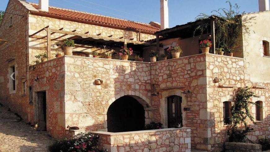 Stone House for 4 people Vamos Chania in Farm