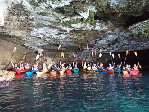 sea-kayak-mani-camping-greece (4)