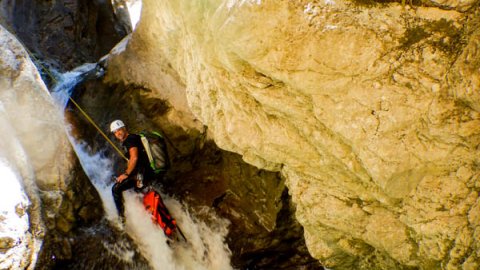 φαραγγι-γκουρα-canyoning (1)