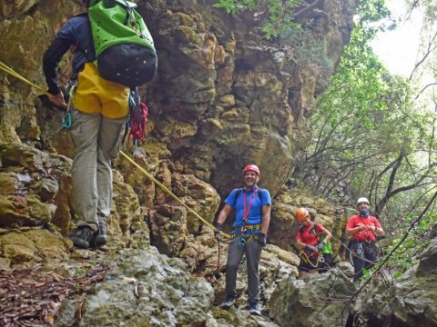 canyoning-faragi-petalis-greece-evia-gorge (3)