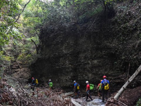 canyoning-faragi-petalis-greece-evia-gorge (12)