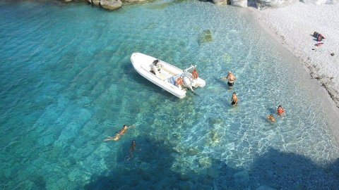 Rib Boat Cruise Tour Venetos Caves, Pelion