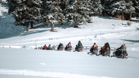 Snowmobile Περτούλι