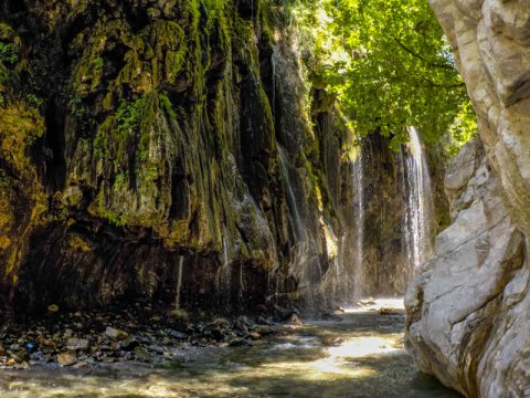 πανταβρεχει-ευρυτανια-canyoning-viaferrata-greece-roska-μαυρη-σπηλια (1)