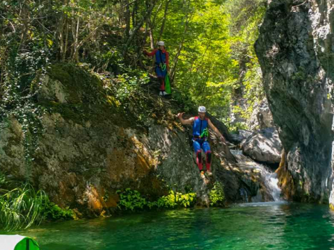 adventure-greece-olympus-pelion-meteora-zagorochoria-zagori-epirus-canyoning-hiking-rafting-rivers (7)