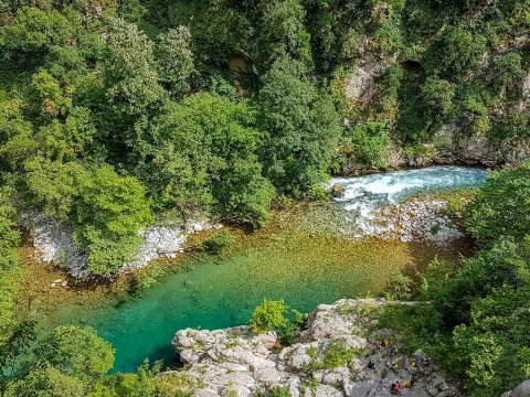 adventure-greece-olympus-pelion-meteora-zagorochoria-zagori-epirus-canyoning-hiking-rafting-rivers (5)