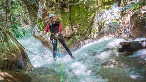 neda-waterfalls-canyoning-peloponnese-καταρρακτες-greece (6)