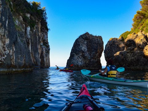 sea-kayak-parga-karavostasi-sarakiniko-prapa-mali-greece (9)